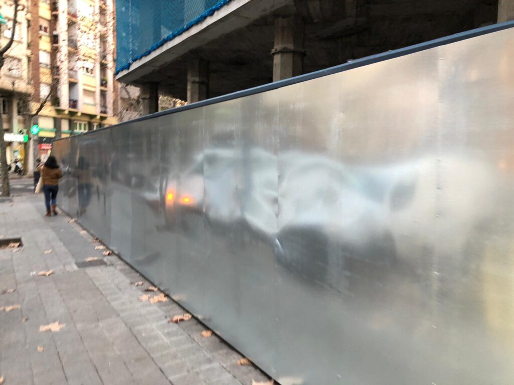 Vallado chapa lisa Av. Roma Barcelona